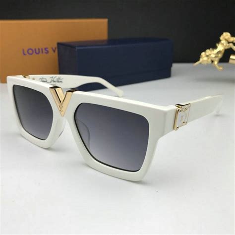 louis vuitton sunglasses buy online india|louis vuitton clearance sale sunglasses.